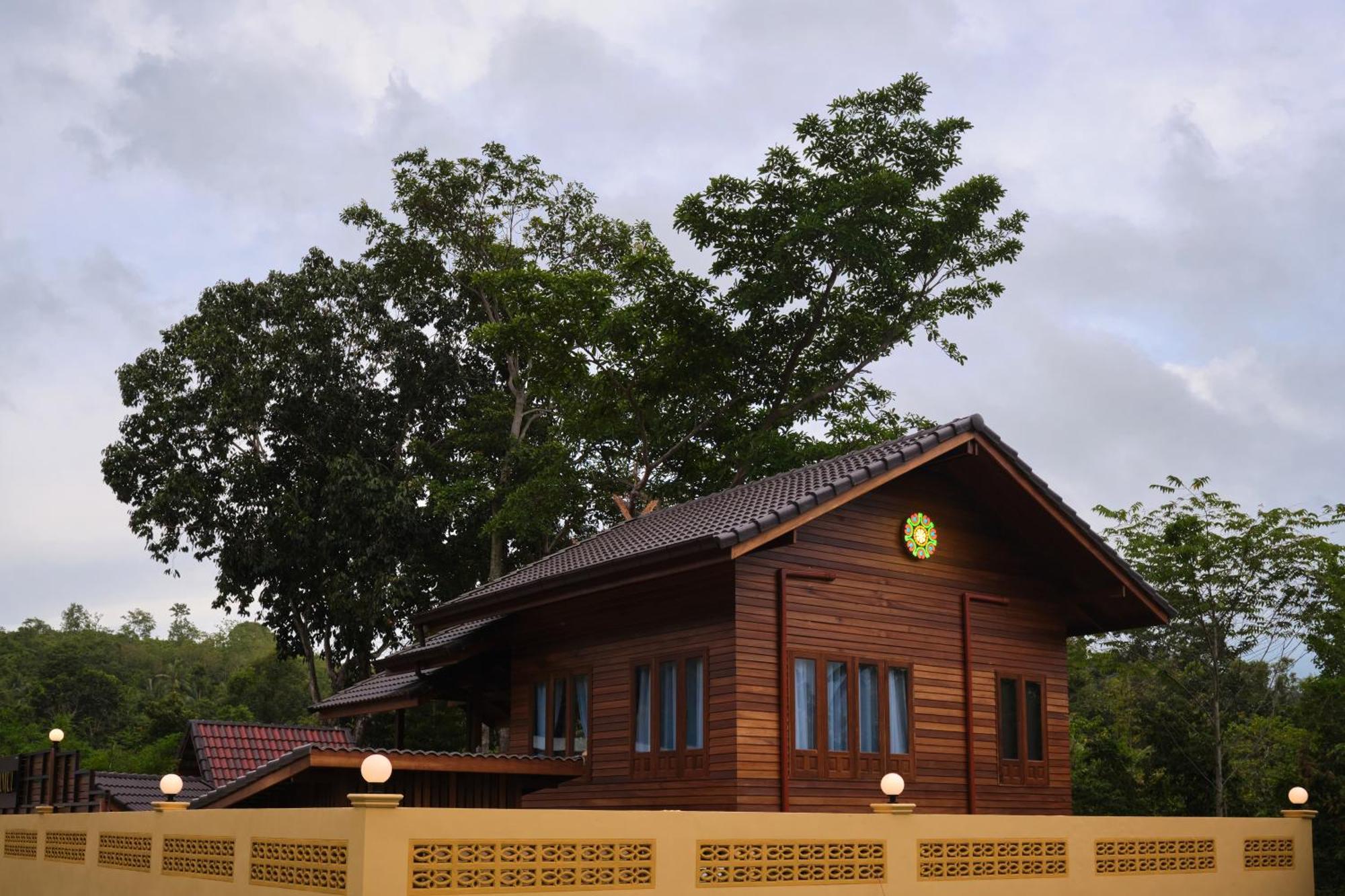 Banyasamui Wooden House, Sauna, Cold & Hot Bath In Koh Samui Amphoe Koksamui Exterior foto